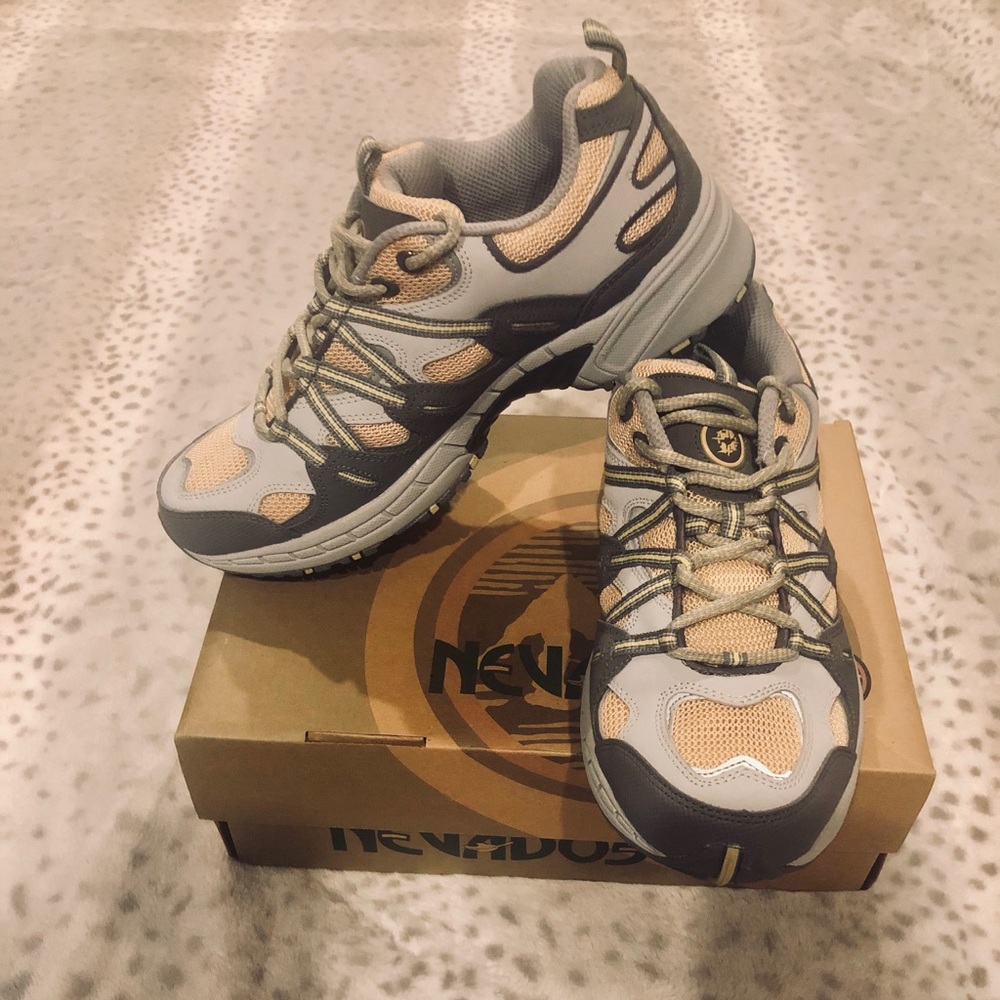 New Nevada’s Trail Running Shoes Gray/Yellow